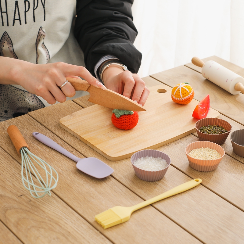 モンテッソーリ子供プレイキッチンセットごっこ遊び調理おもちゃ - Kids Outdoor Kitchen のレビューと価格